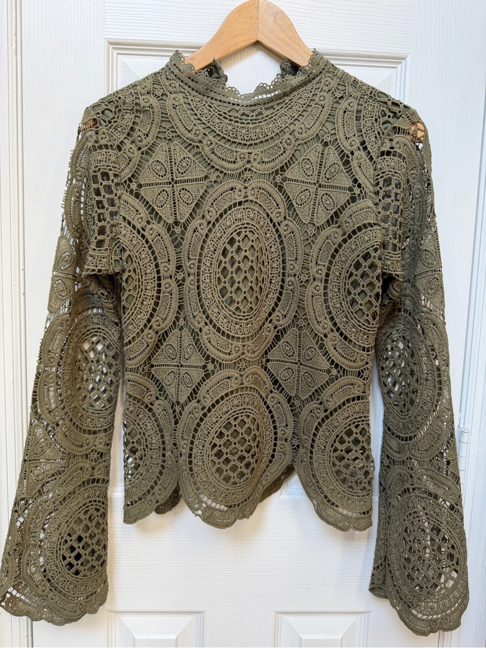 Boho Olive Crochet Lace Long-Sleeve Blouse S